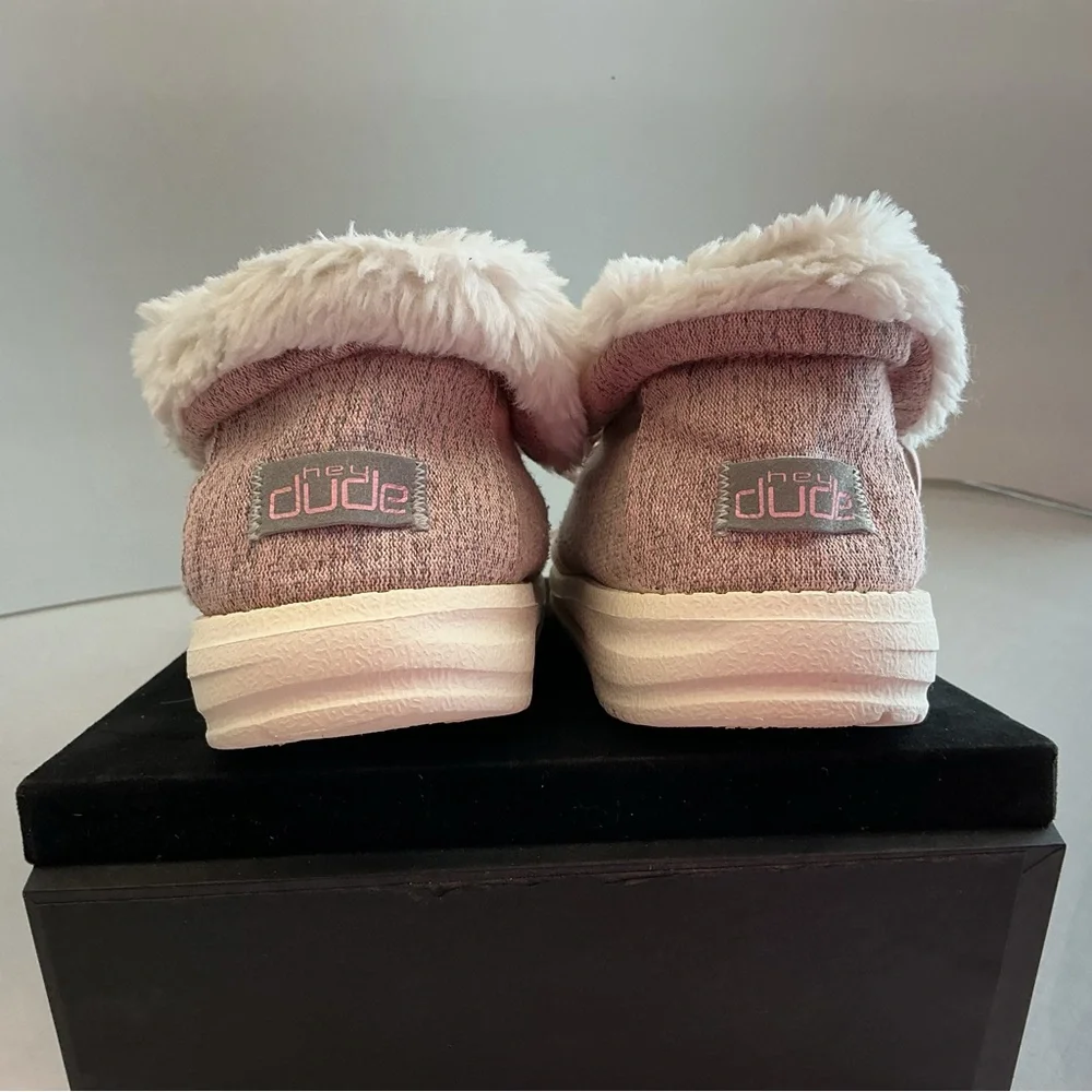 HEYDUDE Wendy Faux Fur Lined Slip On Pink Youth Y2/L3 Cozy Casual